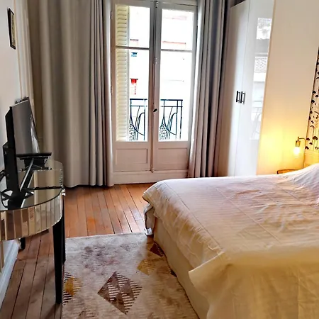 Grand 16eme Apartment