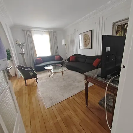 Apartment Grand 16eme Paris